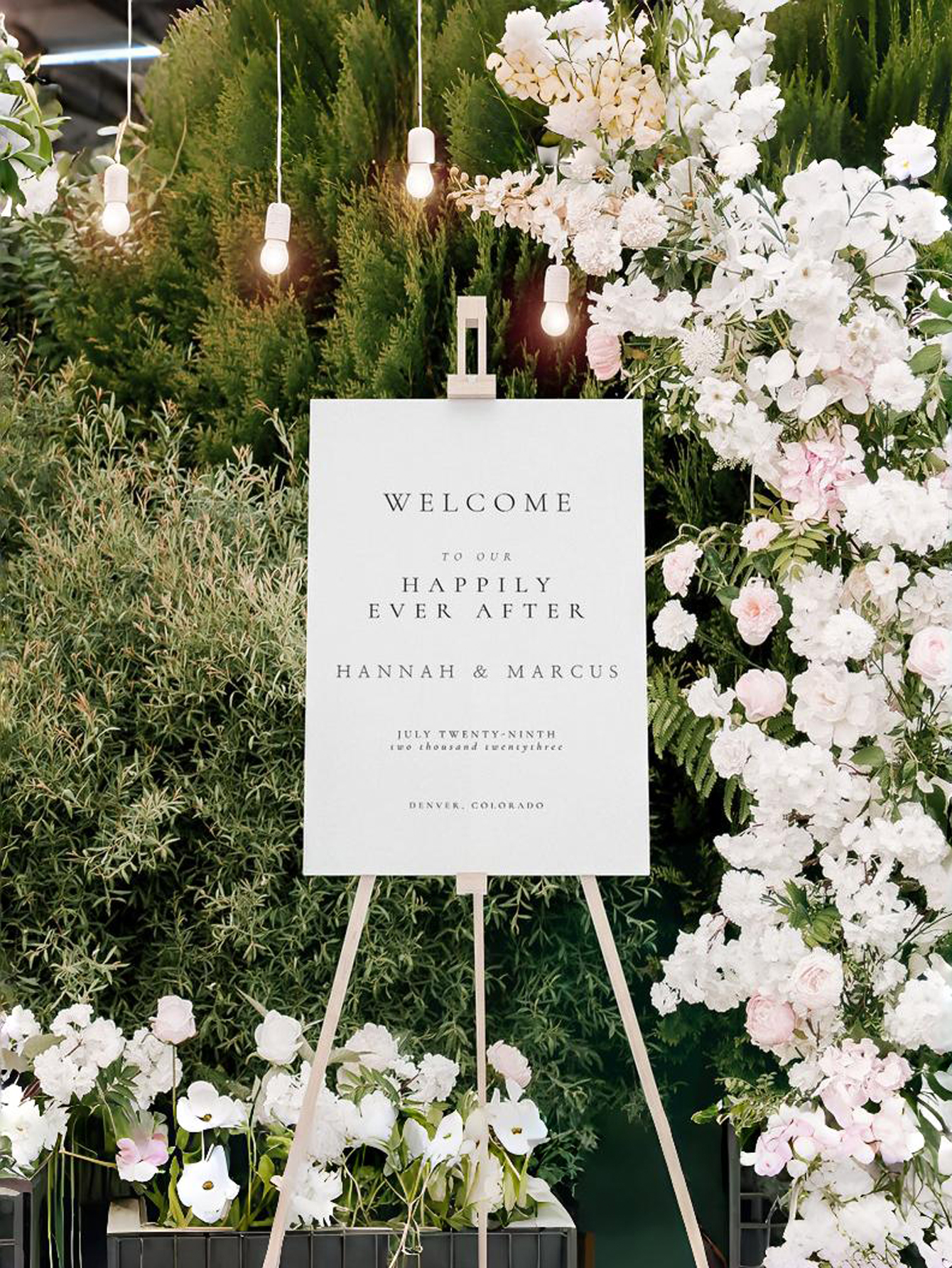 Customized Modern Minimalist Wedding Welcome Sign